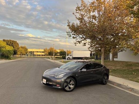 TESLA MODEL 3 2018 5YJ3E1EA2JF057342 image TESLA MODEL 3 2018 5YJ3E1EA2JF057342 image